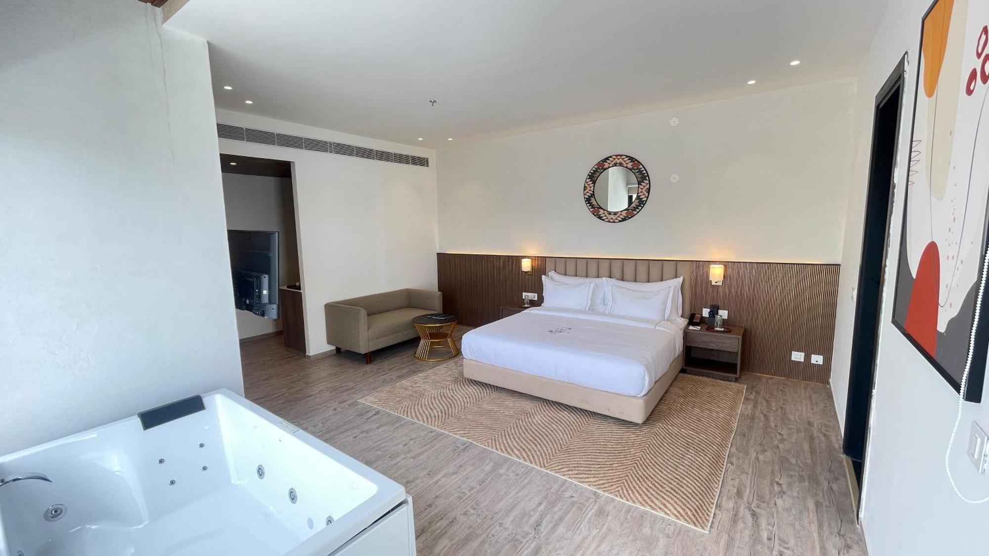 Velmore Kasauli Operated By Royal Orchid Hotel Ltd. Exterior foto
