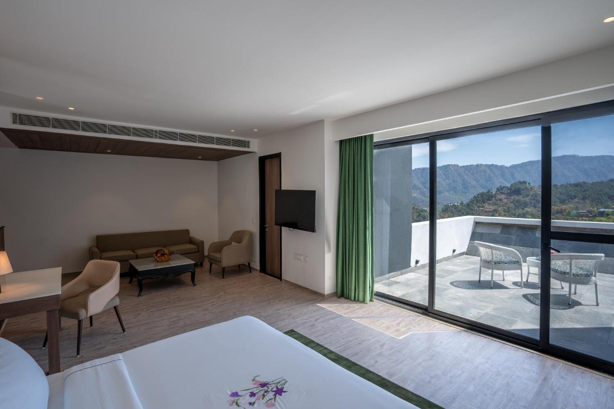 Velmore Kasauli Operated By Royal Orchid Hotel Ltd. Exterior foto